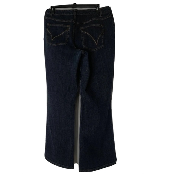 Sold Lane Bryant Venezia Bootcut Jeans Womens Plus Size 1 - 14 Petite Res - Picture 2 of 7